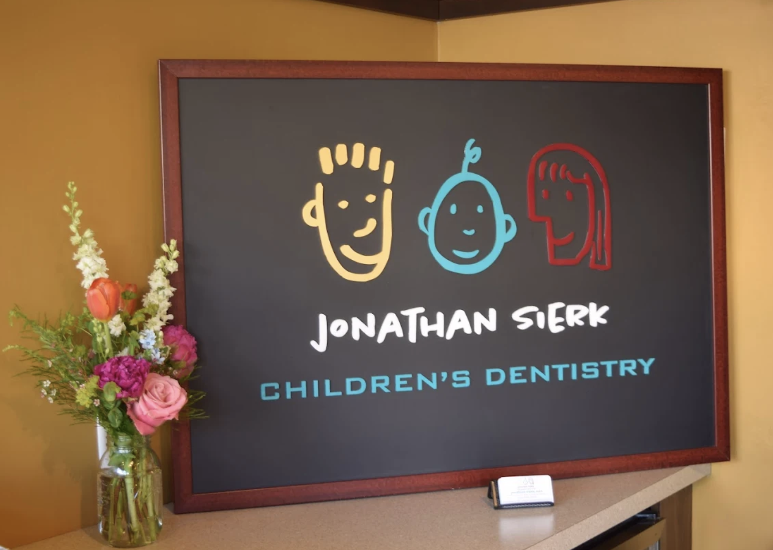 sierk children's dentistry logo