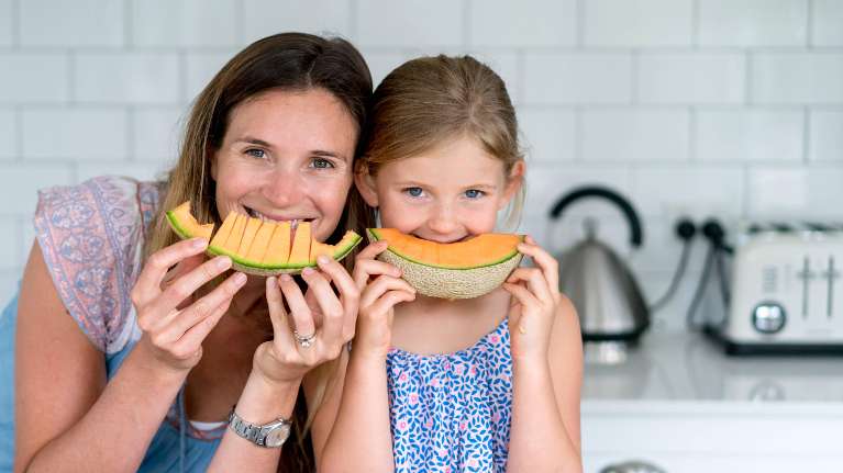 pediatric dentist highlands ranch | mother and daughter eating