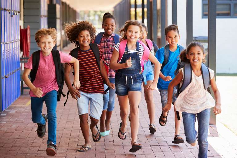 pediatric dentist castle pines | kids at school