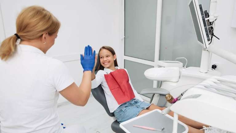 childrens dental exams | child at dentist